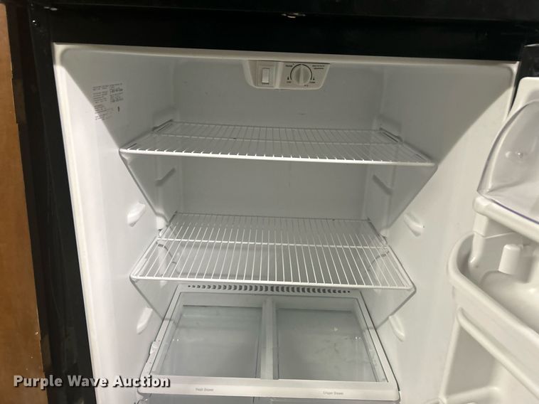 image for item NB9270 Frigidaire  refrigerator