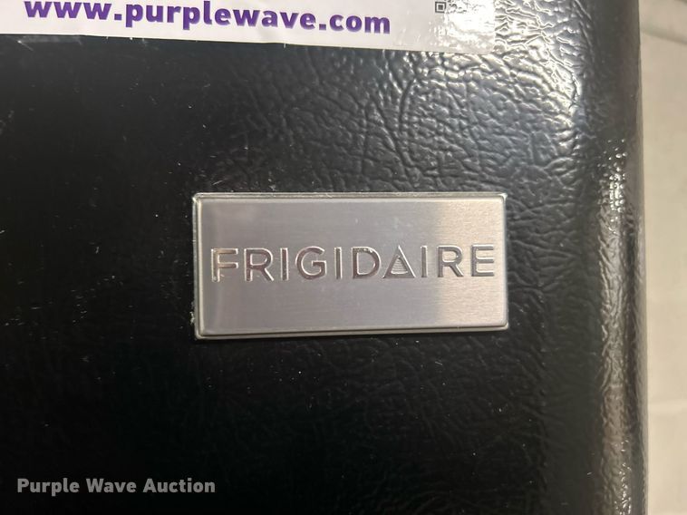 image for item NB9270 Frigidaire  refrigerator