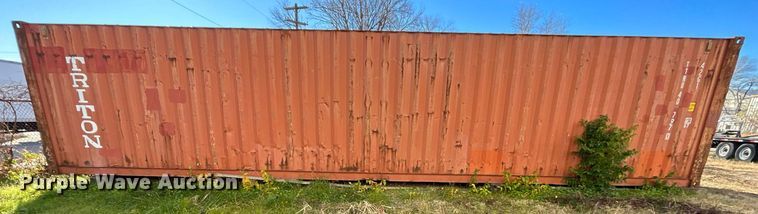 image for item NB9272 2000  Triton Container International Ltd. RC40-9B shipping container