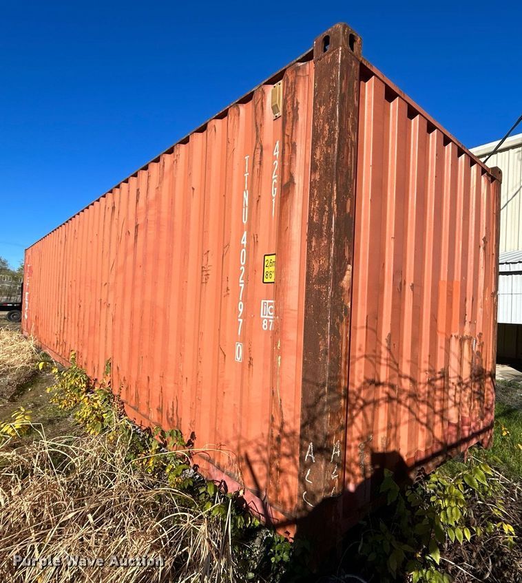 image for item NB9272 2000  Triton Container International Ltd. RC40-9B shipping container