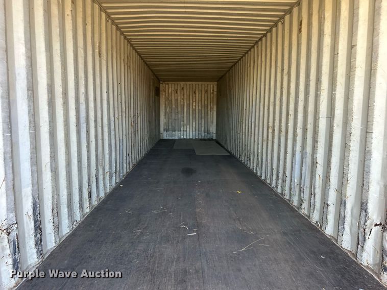 image for item NB9272 2000  Triton Container International Ltd. RC40-9B shipping container