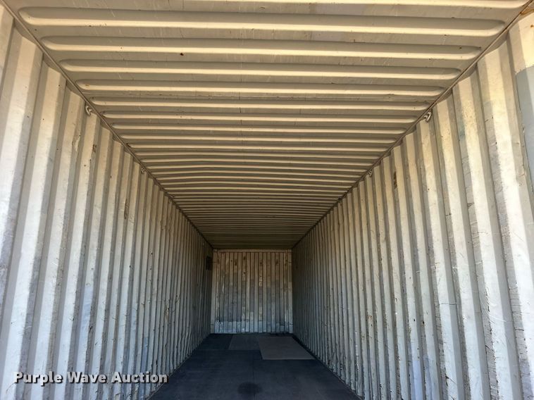 image for item NB9272 2000  Triton Container International Ltd. RC40-9B shipping container