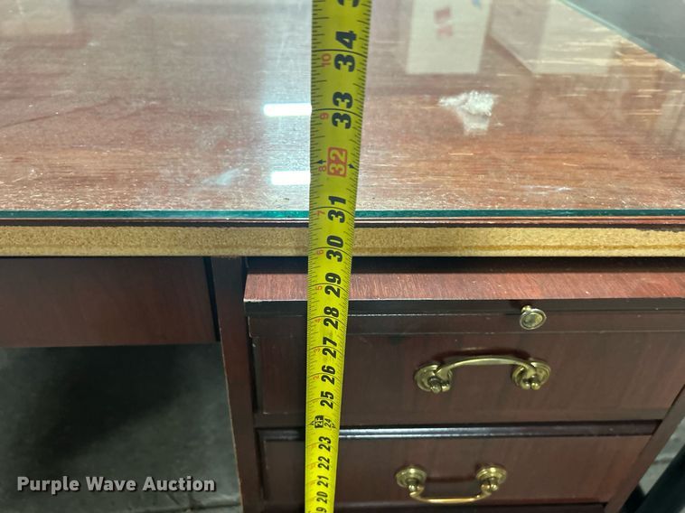 image for item NB9274 Office furniture