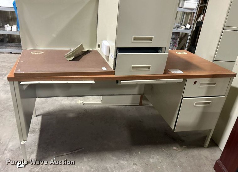 image for item NB9274 Office furniture