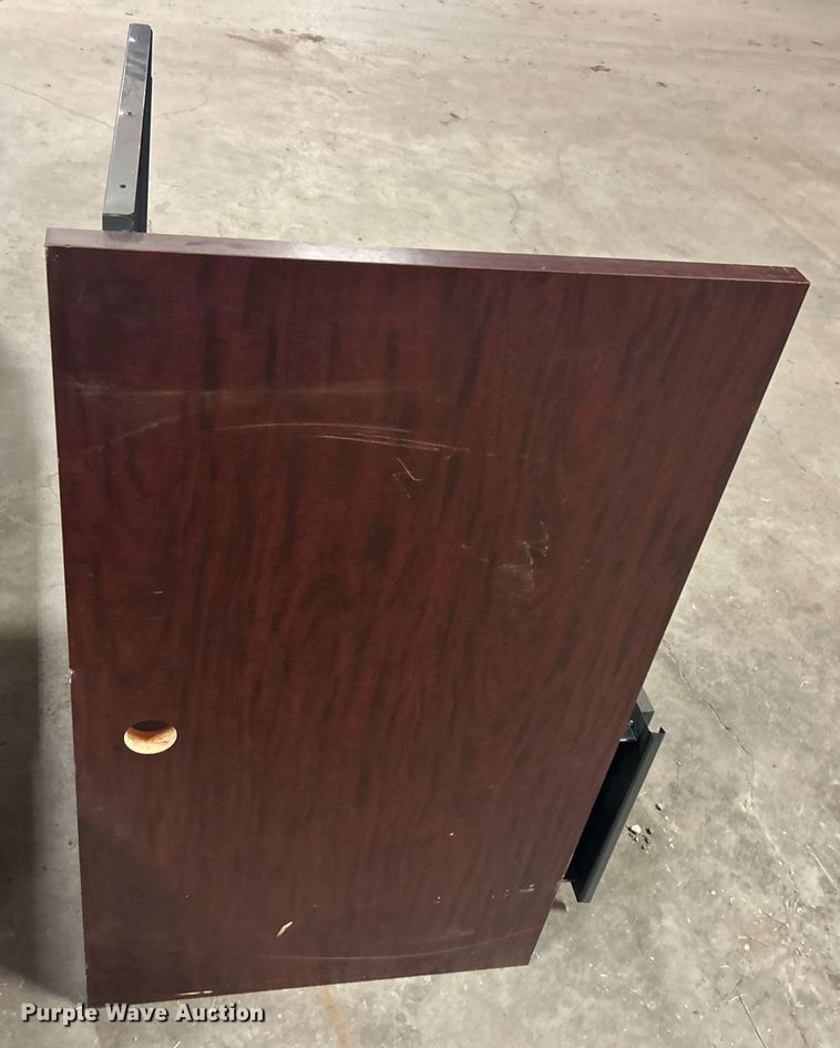 image for item NB9274 Office furniture