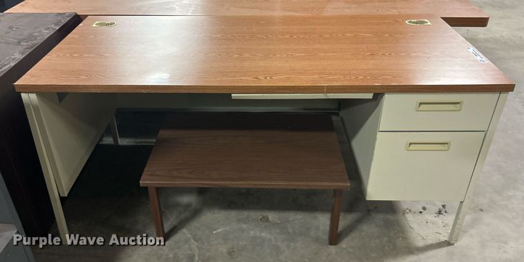 image for item NB9274 Office furniture