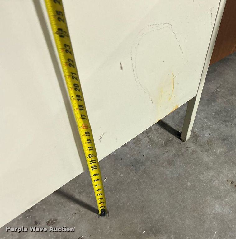 image for item NB9274 Office furniture