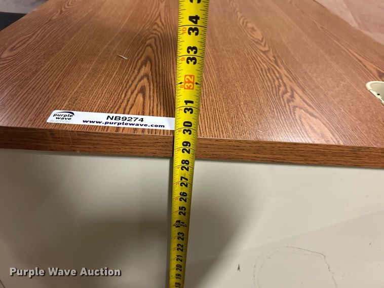 image for item NB9274 Office furniture