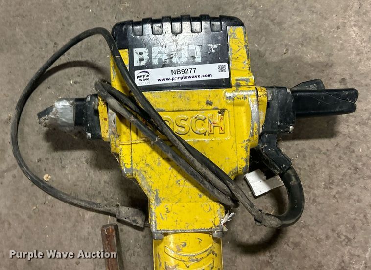 image for item NB9277 Bosch Brut jack hammer