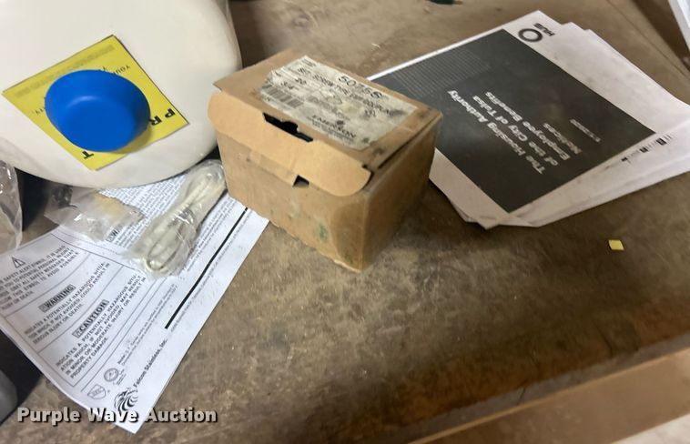 image for item NB9283 Building materials