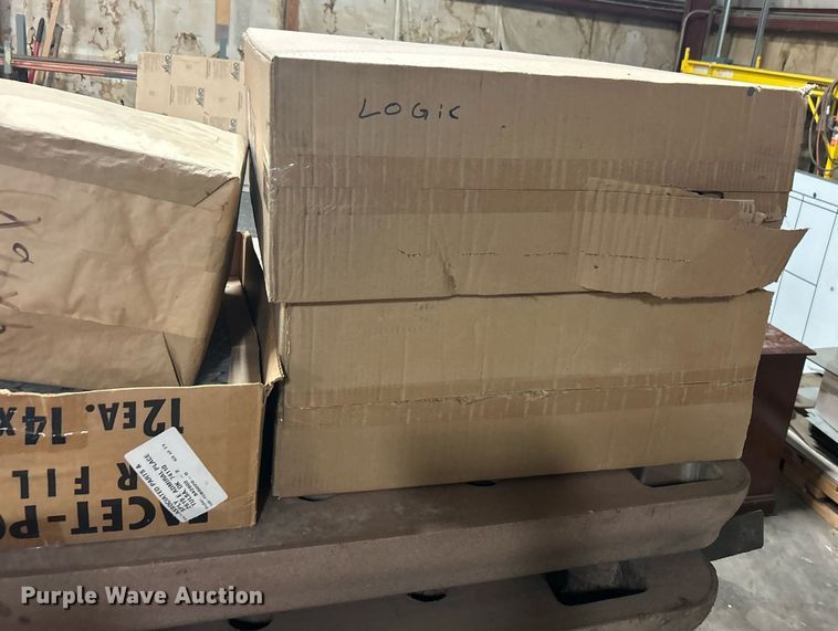 image for item NB9284 (6) AC enclosures