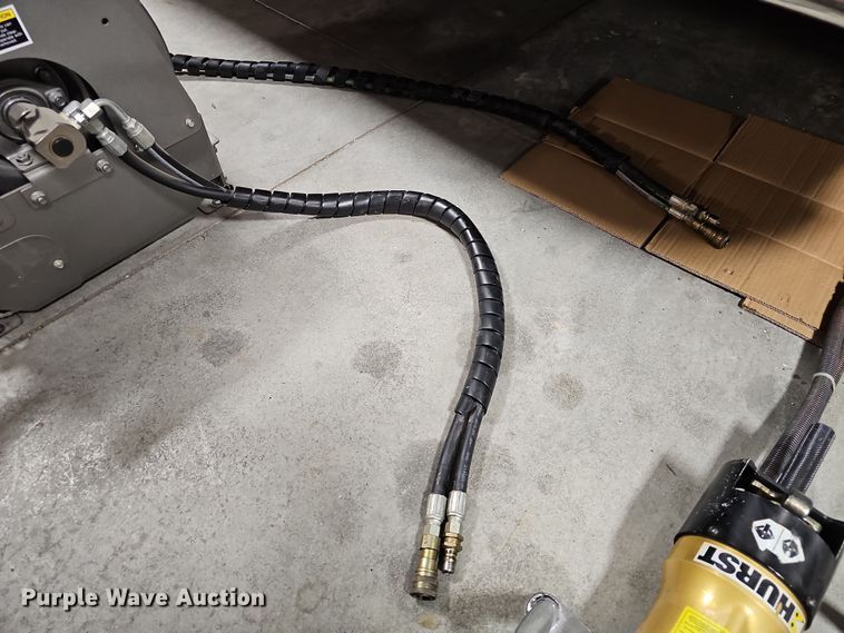 image for item NE9312 Hurst Jaws of Life rescue tool