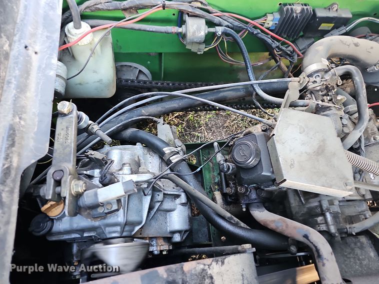 image for item NE9313 2001 John Deere Gator 6X4  utility vehicle