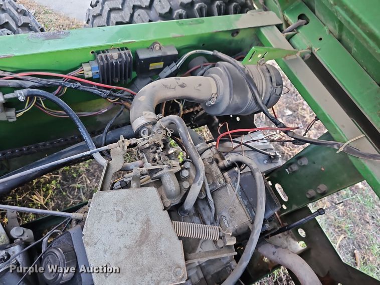 image for item NE9313 2001 John Deere Gator 6X4  utility vehicle