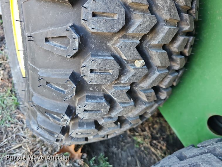 image for item NE9313 2001 John Deere Gator 6X4  utility vehicle