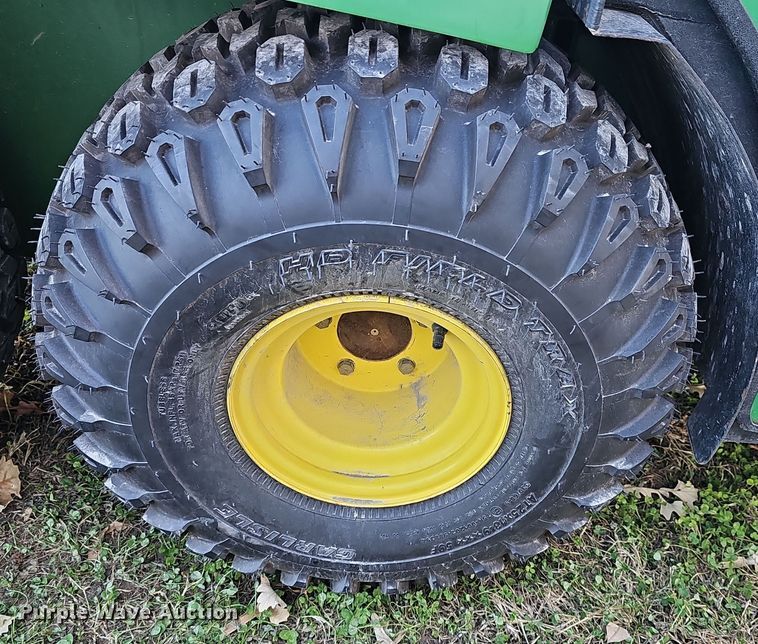 image for item NE9313 2001 John Deere Gator 6X4  utility vehicle