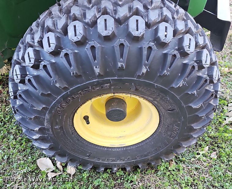 image for item NE9313 2001 John Deere Gator 6X4  utility vehicle