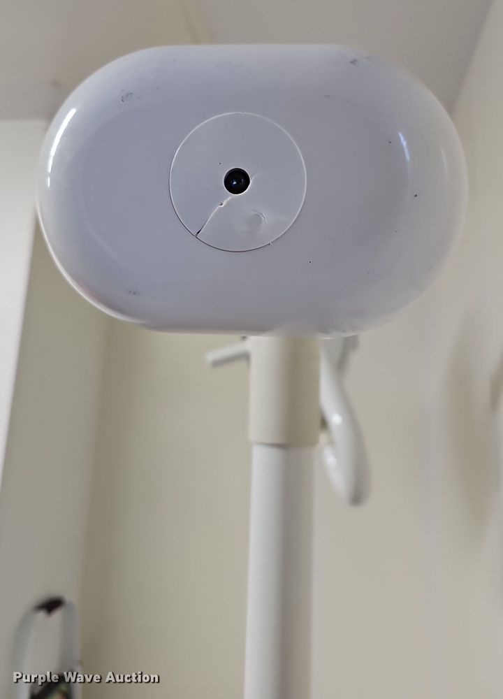 image for item NE9314 Midmark Ritter 355  procedure light