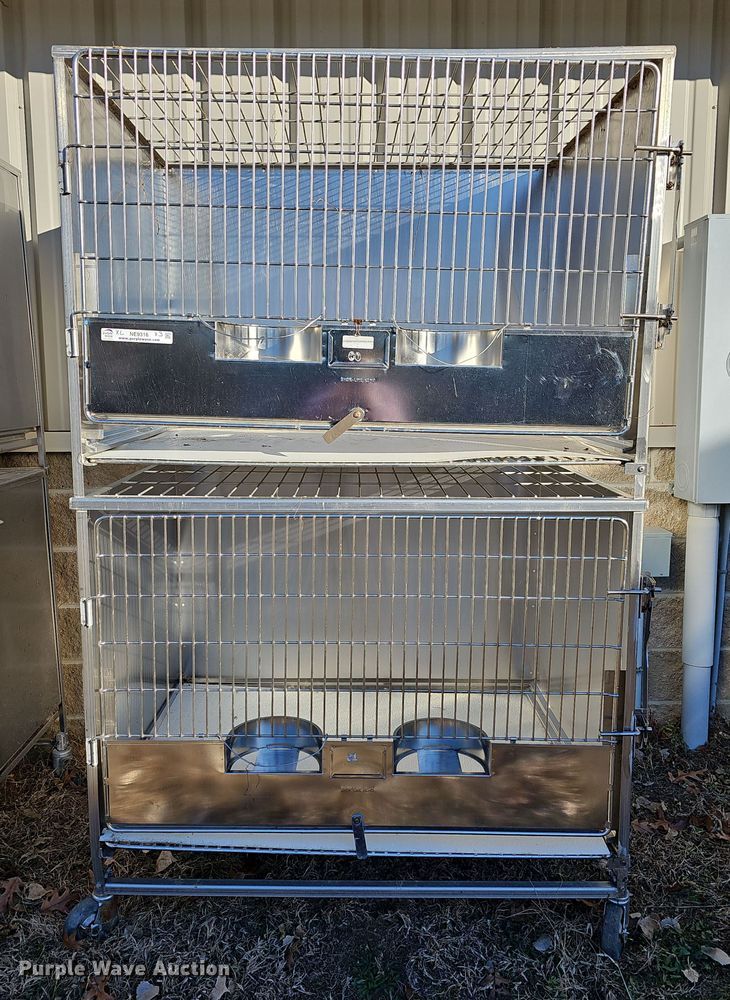 image for item NE9316 (3) double kennels