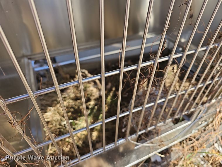 image for item NE9316 (3) double kennels