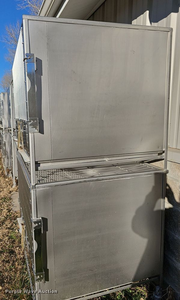 image for item NE9318 (3) double stainless steel kennels