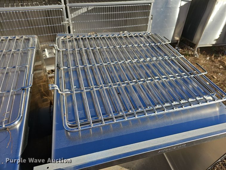 image for item NE9320 (8) kennels