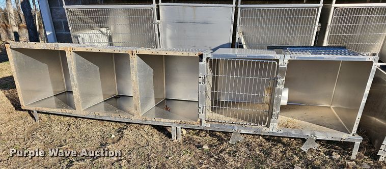 image for item NE9320 (8) kennels