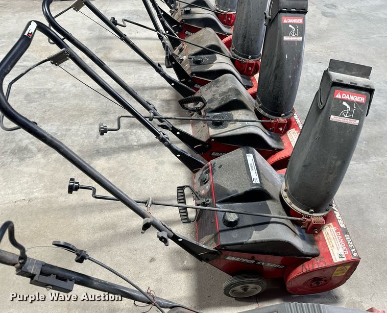 image for item NI9609 (5) snow blowers