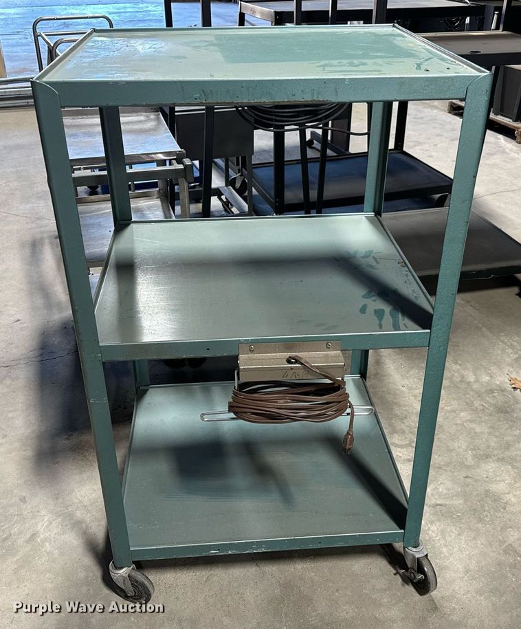 image for item NI9612 (14) rolling carts