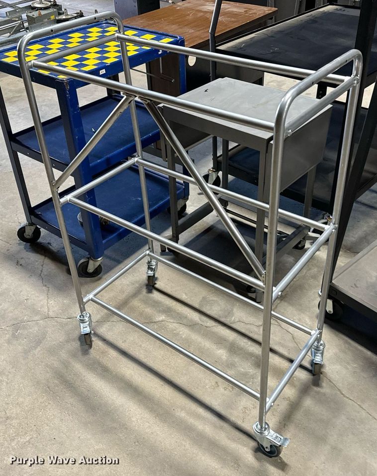 image for item NI9612 (14) rolling carts