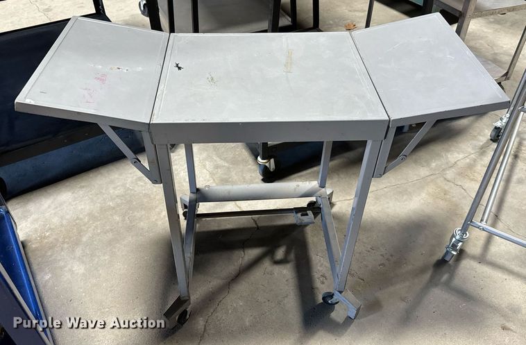 image for item NI9612 (14) rolling carts