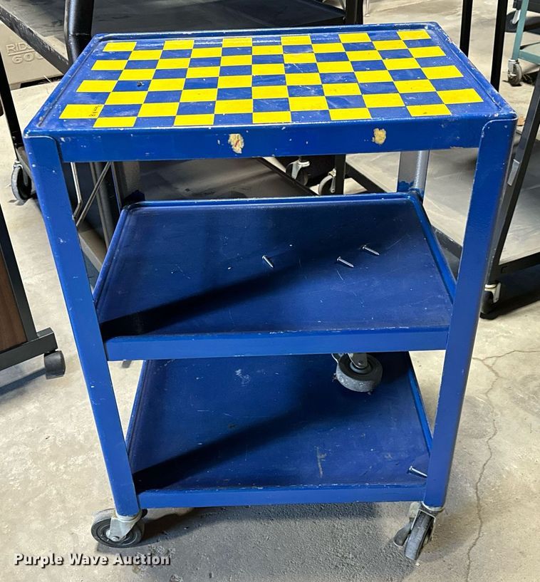 image for item NI9612 (14) rolling carts