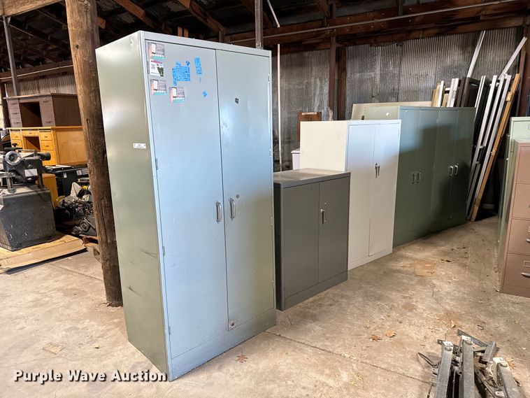 image for item NI9613 (6) cabinets