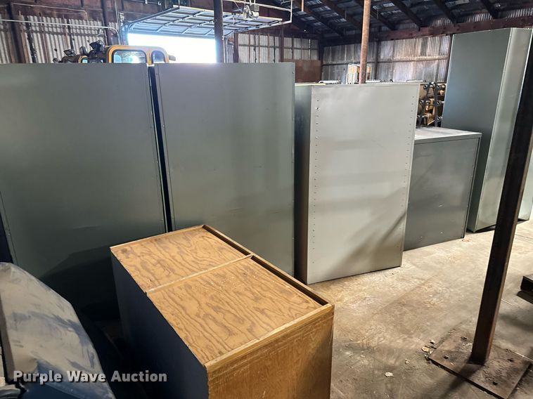 image for item NI9613 (6) cabinets