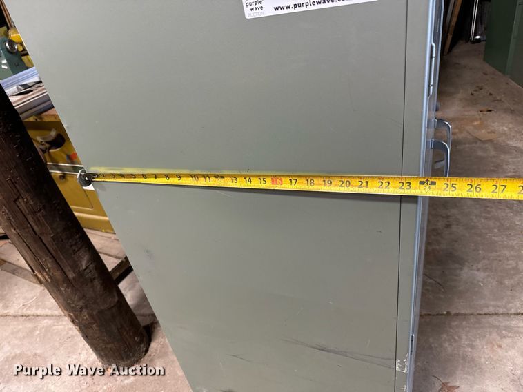 image for item NI9613 (6) cabinets