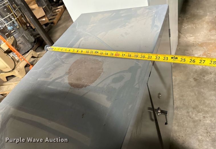 image for item NI9613 (6) cabinets