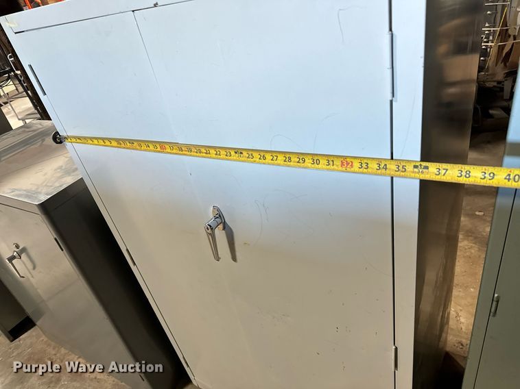 image for item NI9613 (6) cabinets