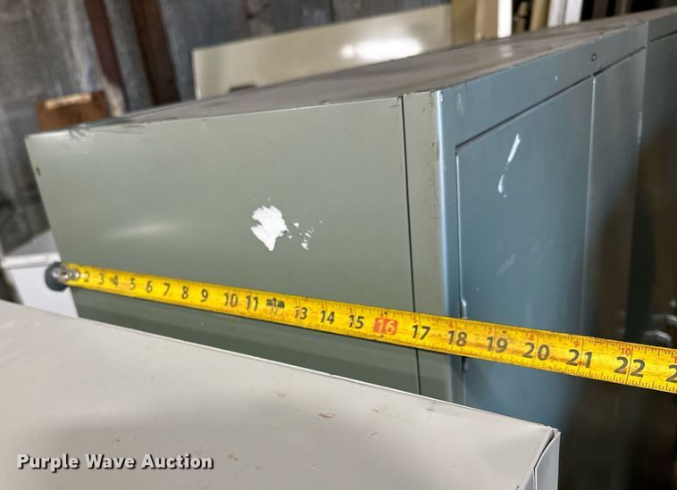 image for item NI9613 (6) cabinets