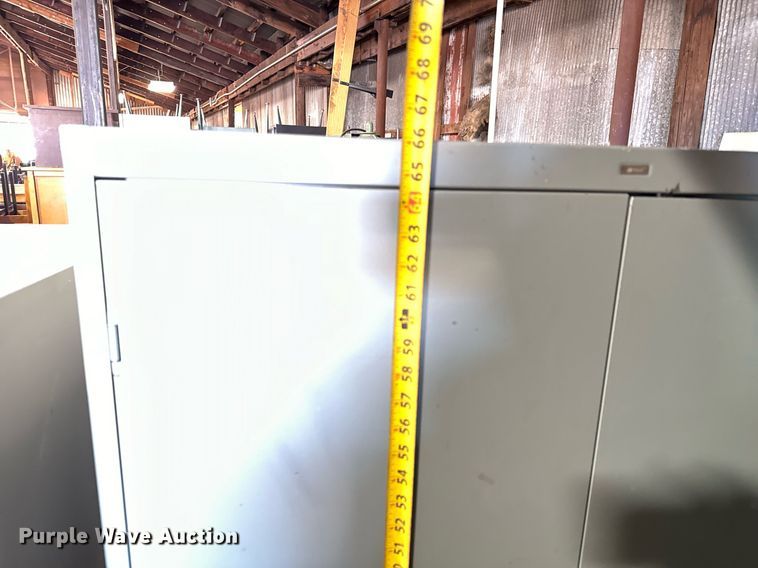 image for item NI9613 (6) cabinets