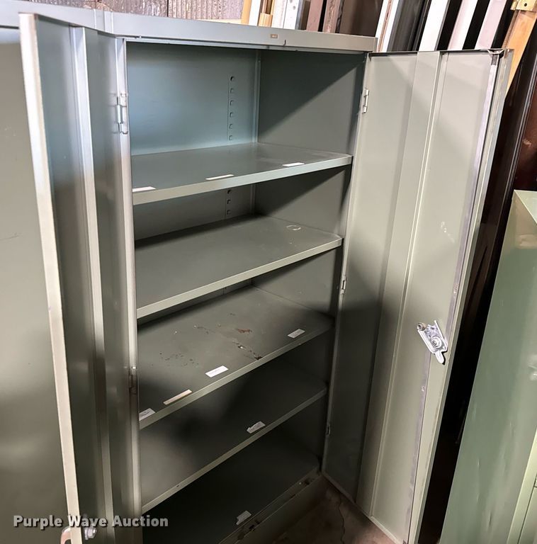 image for item NI9613 (6) cabinets