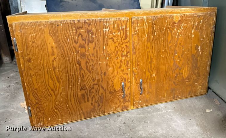 image for item NI9613 (6) cabinets