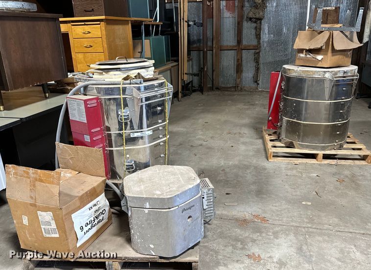 image for item NI9620 (5) kilns