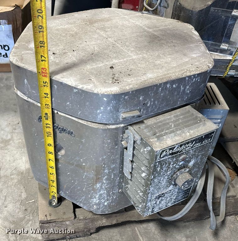 image for item NI9620 (5) kilns