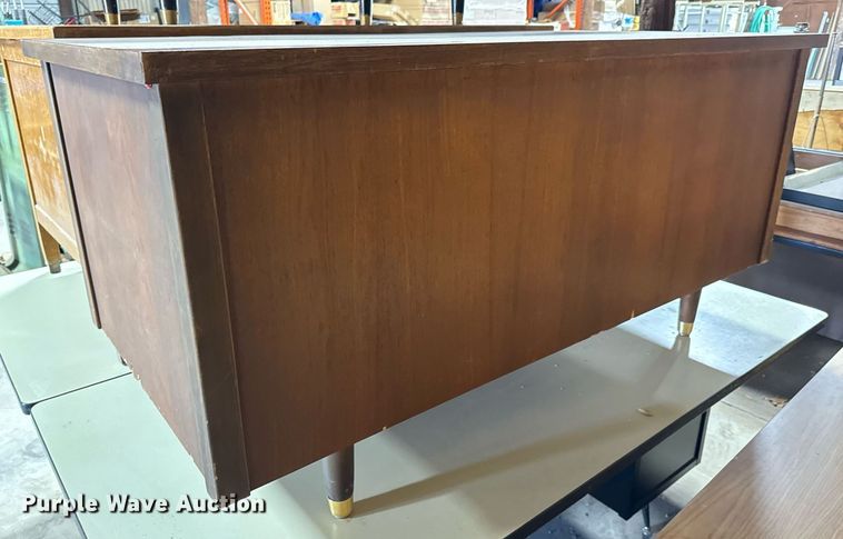 image for item NI9626 Furniture