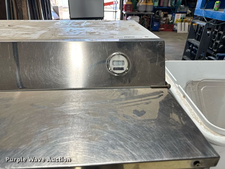 image for item NI9628 Restaurant equipment