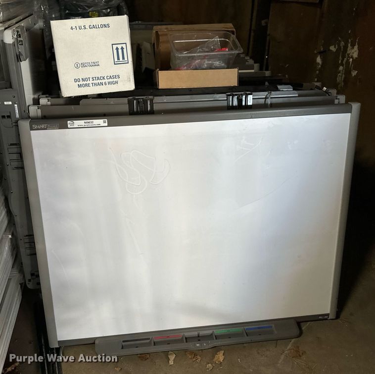 image for item NI9632 Approximately (44) Smart boards