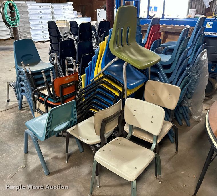 image for item NI9633 Approximately (122) chairs