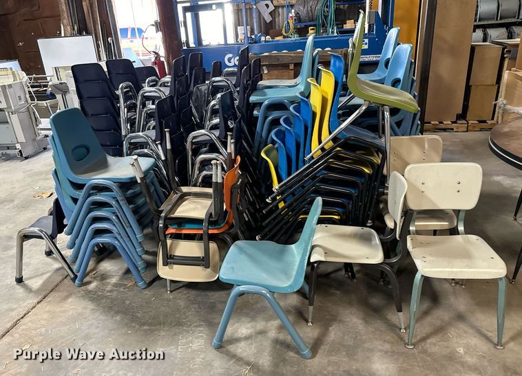 image for item NI9633 Approximately (122) chairs