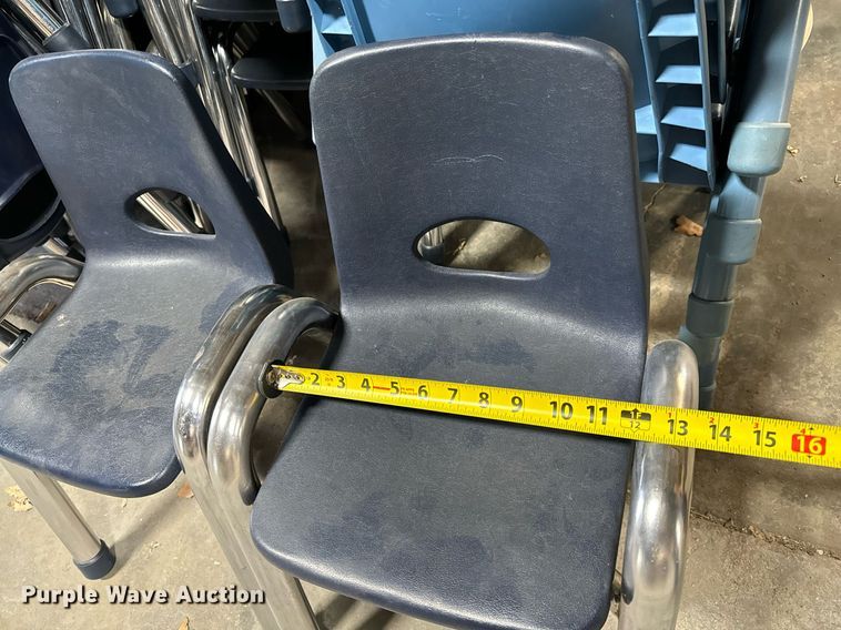 image for item NI9633 Approximately (122) chairs