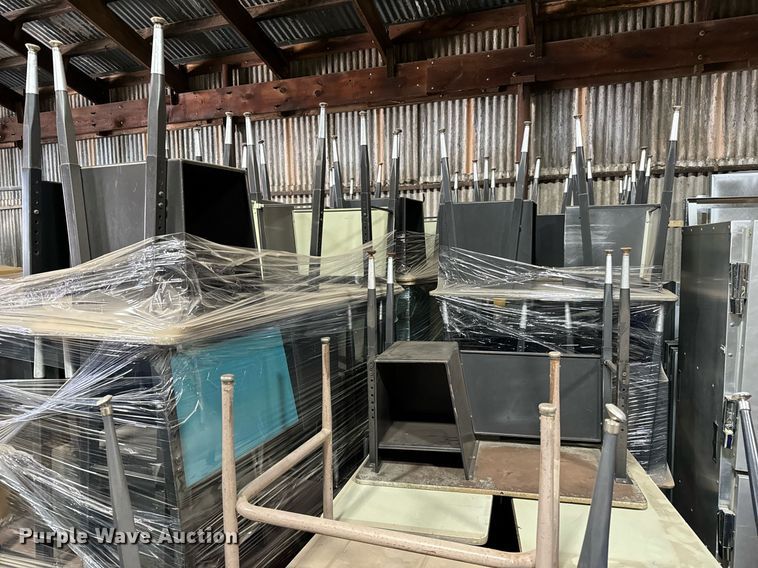 image for item NI9634 Approximately (220) desks